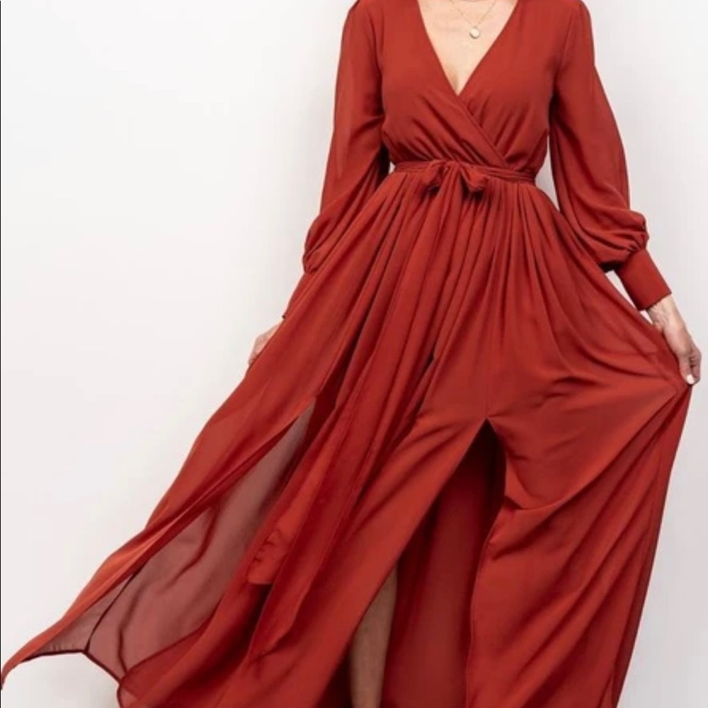Celine Maxi Dress from Baltic Born
Size XL
Color: Rust